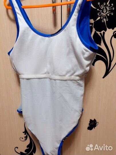 Купальник спортивный для бассейна