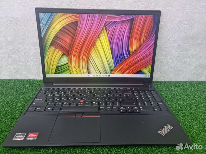 Lenovo Thinkpad E15 IPS Ryzen5 5500U/512gb ssd/8gb