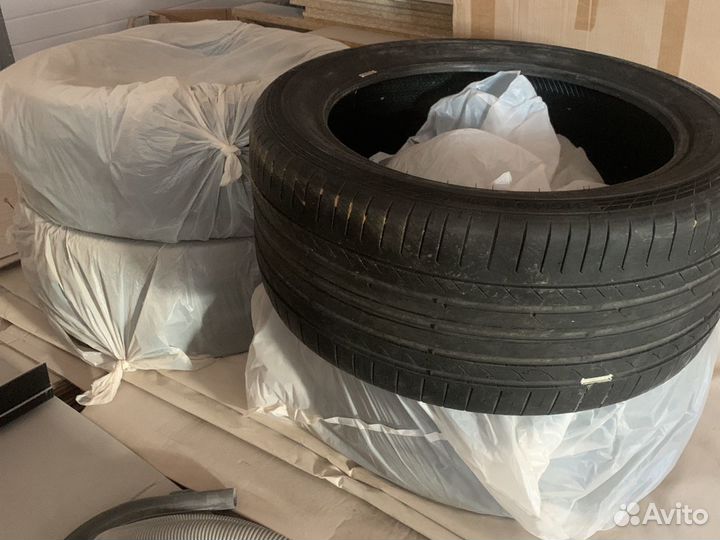 Continental SportContact 6 SUV 275/45 R21