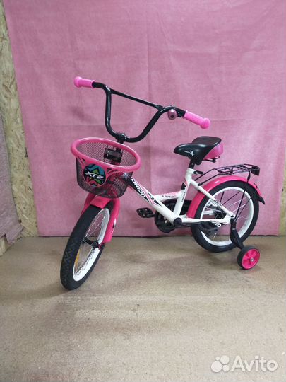 Детский розовый велосипед, колеса на 16