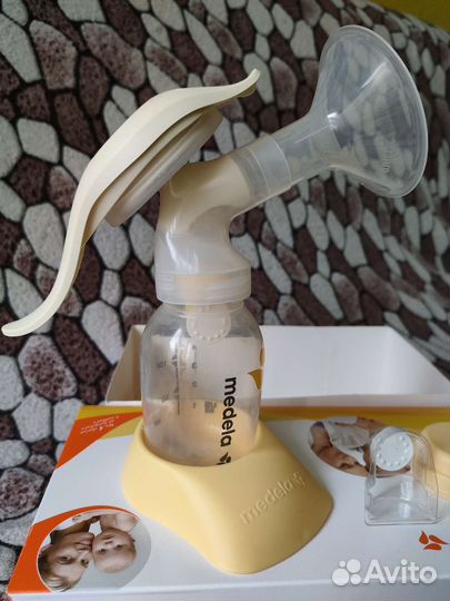 Молокоотсос medela ручной двухфазный