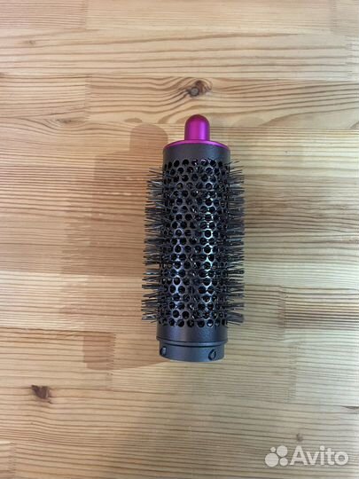 Круглая насадка брашинг для стайлера Dyson