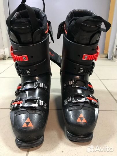 Горнолыжные ботинки fischer