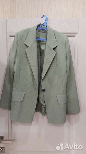 Пиджак новый