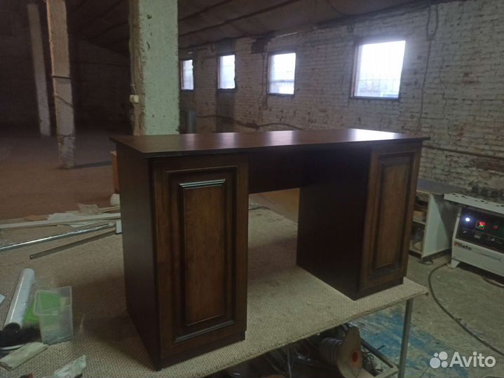 Рабочий стол для школьника