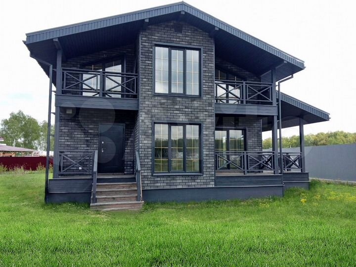 Дом 144 м² на участке 8 сот.