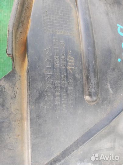 Подкрылок передний левый Honda CR-V 2 (RD5) 2005