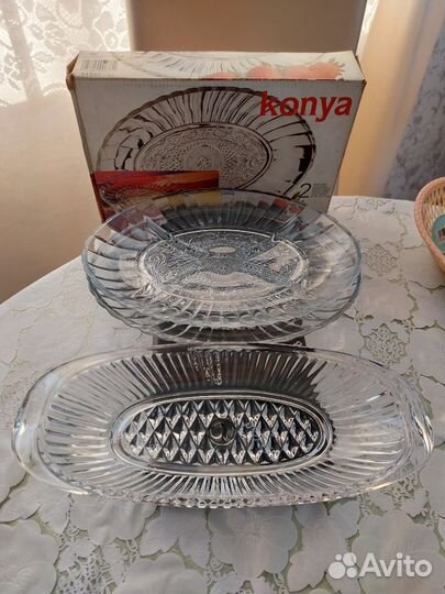 Манежницы, селедочница