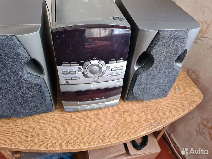 Музыкальный центр LG FFH 217
