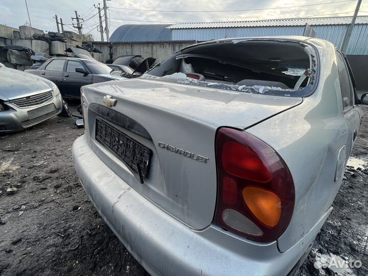 Крышка багажника Шевроле Ланос