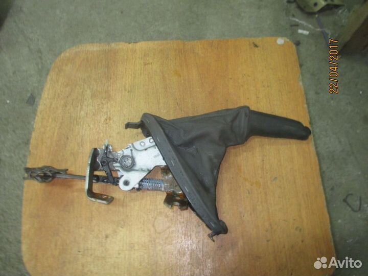 Рычаг стояночного тормоза 34416767536 BMW 6-серия