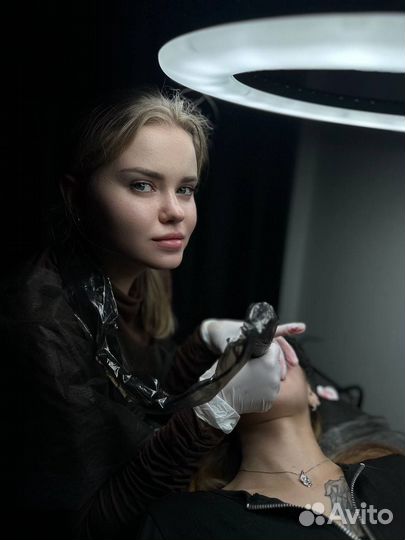 Перманентный макияж бровей и губ