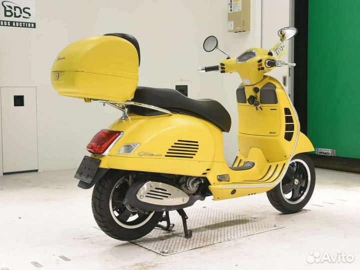 Vespa GTS300 super