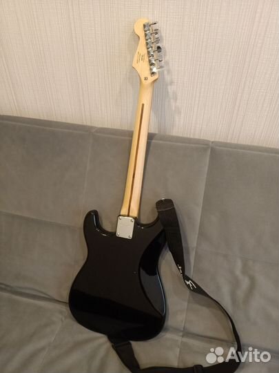 Fender squier bullet stratocaster HSS HT black