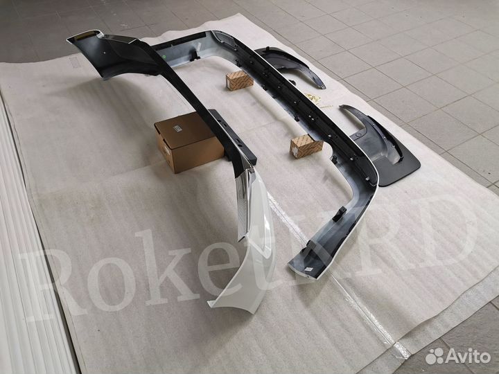 Обвес Toyota Land Cruiser 200 Executive Lounge H98