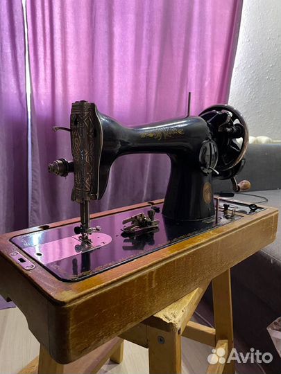 Швейная машина подольск ручная