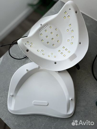 Лампа для маникюра