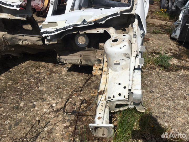 Лонжерон передний левый Ford Focus 2011-2019