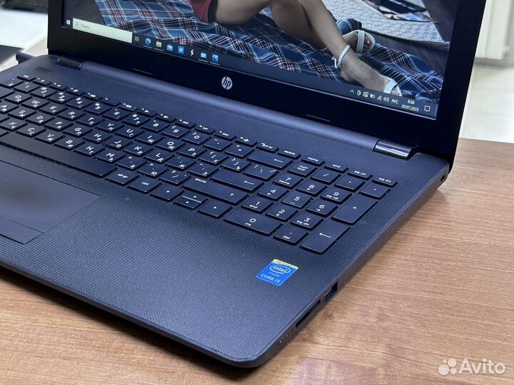 HP core i3/full hd/8 озу/ssd/живой акб
