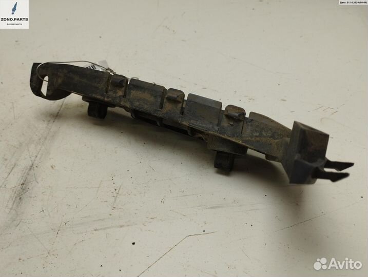 Кронштейн бампера переднего 71198S6AA на Honda Civic (2001-2005)