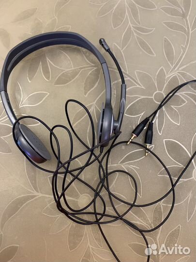 Наушники Logitech с микрофоном