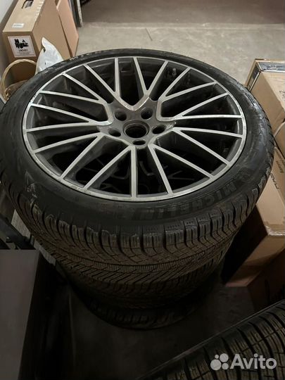 Колеса R21 Porsche Cayenne RS Spyder + Michelin