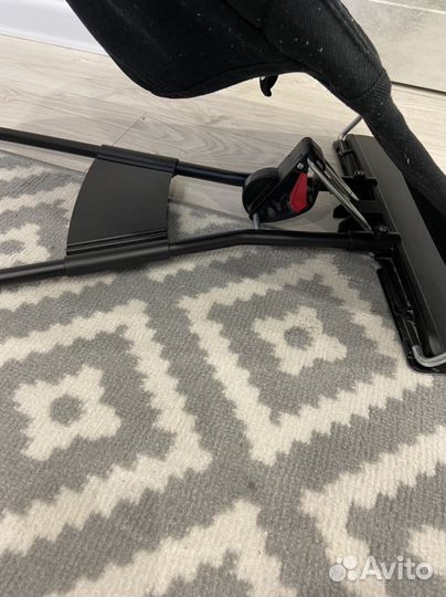 Шезлонг babybjorn