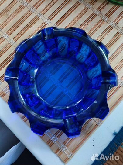 Пепельница СССР синее стекло