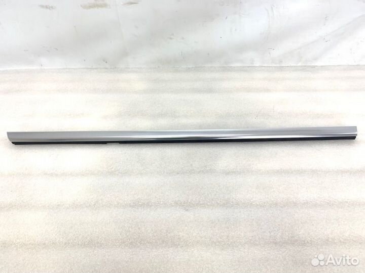 Молдинг стекла задний левый Mercedes-Benz Cla 250