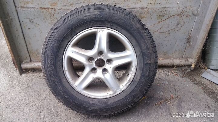 GoodYear 225/70 R16 Япония + диски (комплект)