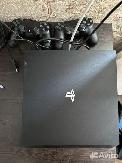 Sony playstation 4 pro 1tb