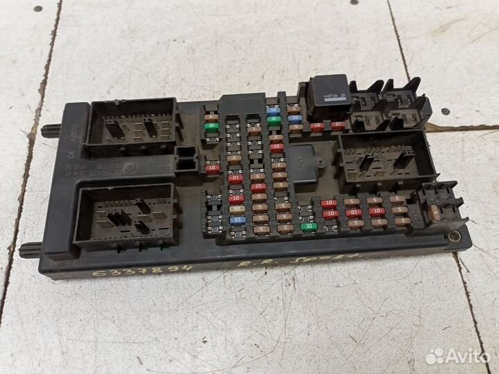 Блок предохранителей