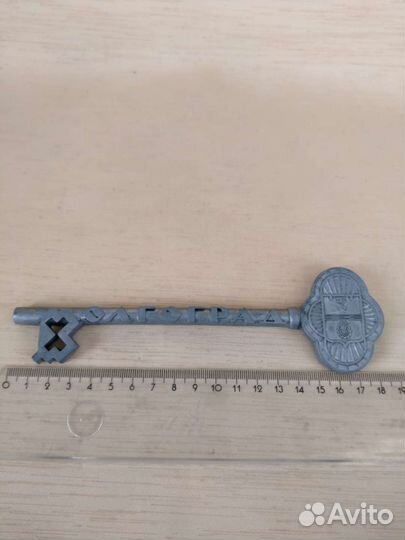 Ключ сувенирный Волгоград