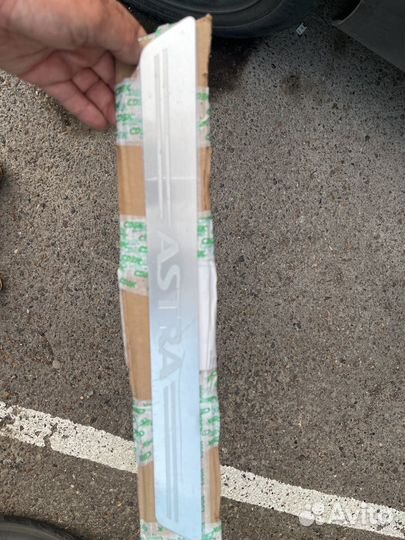 Накладка на порог опель астраh