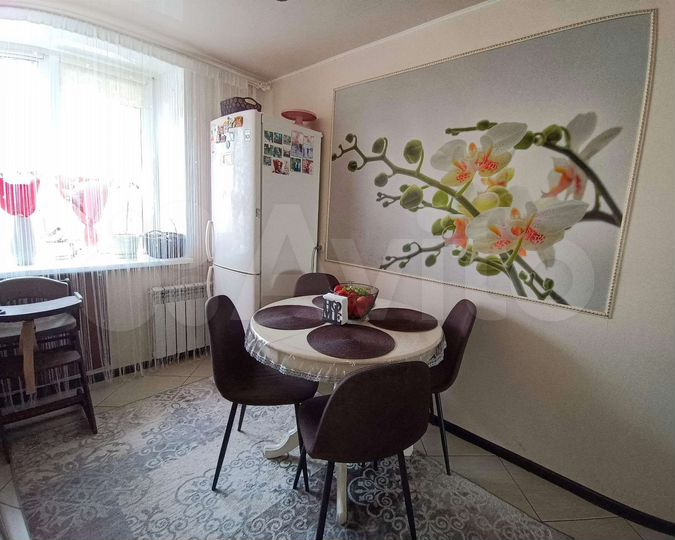 4-к. квартира, 89,5 м², 1/3 эт.