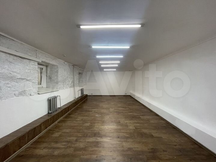 Сдам торговое помещение, 74.2 м²