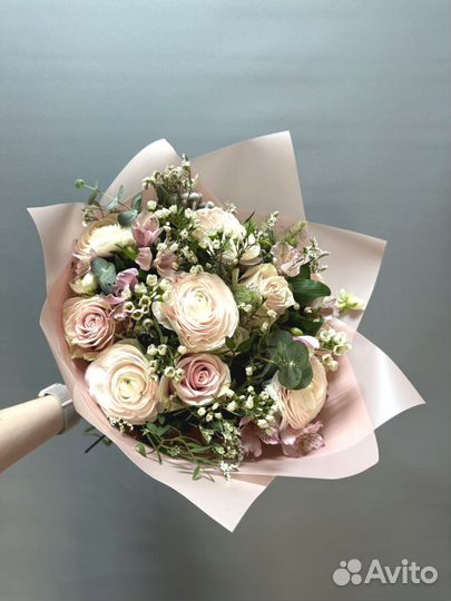 Пионовидные розы