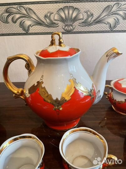 Сервиз чайный Красный Бутон