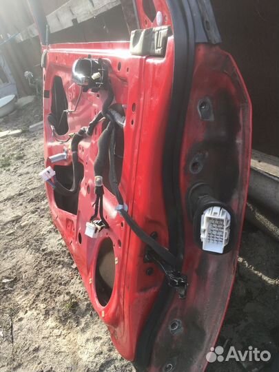 Продам стекло переднее левое на лачетти хетч