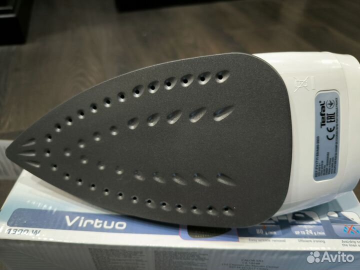 Утюг Tefal новый
