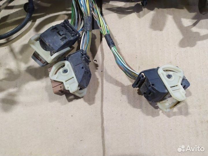 Проводка моторного отсека Ford Focus 3 седан 1.6