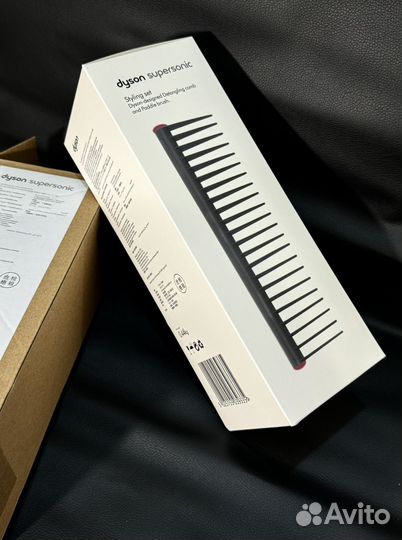 Набор расчесок Dyson