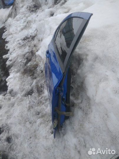 Дверь задняя правая Chevrolet Aveo t 300