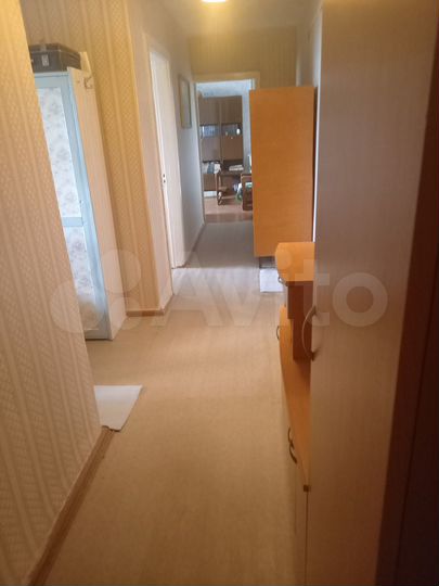 2-к. квартира, 53 м², 4/4 эт.