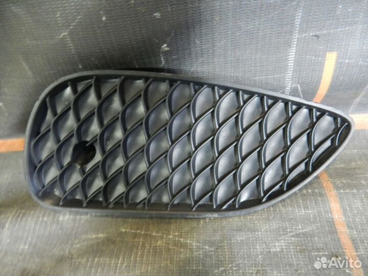 Заглушка бампера переднего-Mercedes-Benz GLA-W156