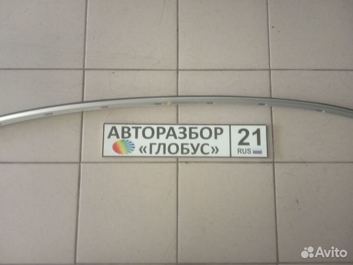 Молдинг крыши правый Volkswagen Passat CC