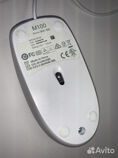 Мышь Logitech M100
