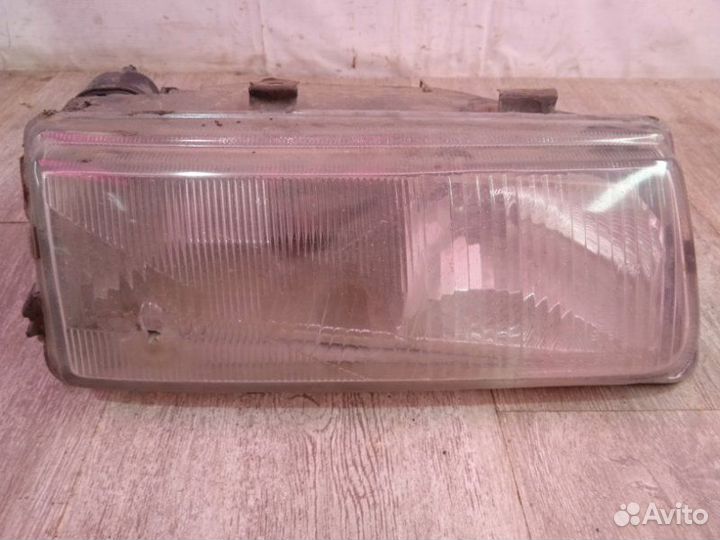Фара передняя правая Seat Toledo 1 1997