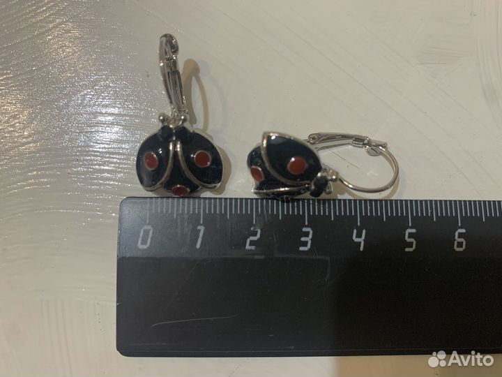 Серьги