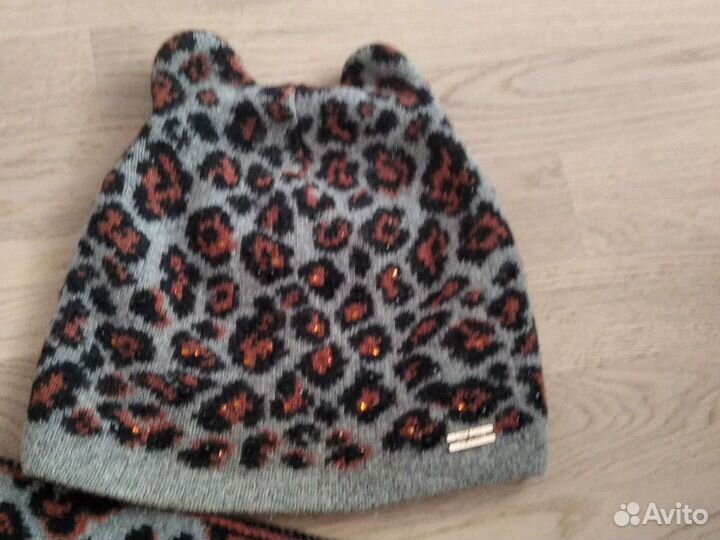 Комплект шапка и снуд